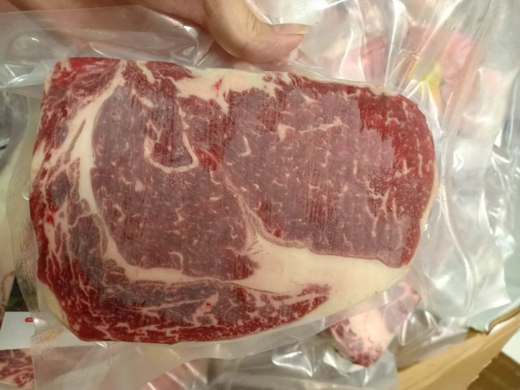 Thăn lưng bò Nga Prime - Rib eyes