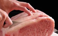 Cách Chọn và Chế Biến Thịt Bò Wagyu Để Giữ Trọn Vị Ngon