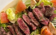 So sánh bò Wagyu và bò Kobe – Đâu là sự khác biệt?