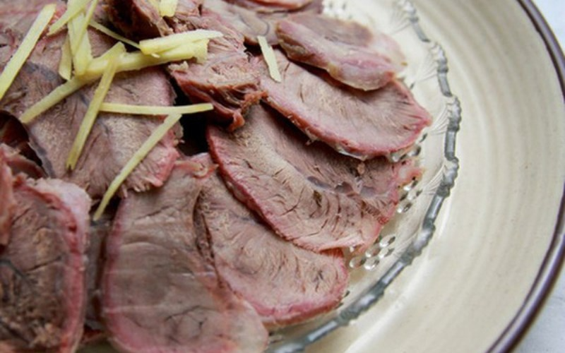 gầu bò, thịt bò tươi, thịt bò giá tốt 